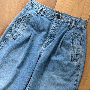 VTG 90’s High Waisted Pleated Denim Blue Jeans